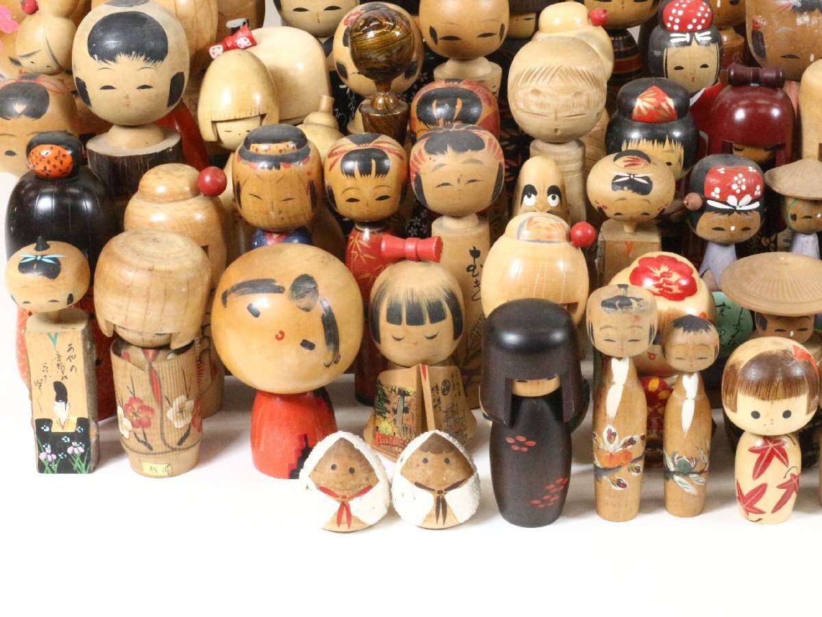 背高こけし 女性像 高さ約68cm 創作こけし 近代こけし 木地玩具 背高こけし 女性像 高さ約68cm 創作こけし 近代こけし 木地玩具