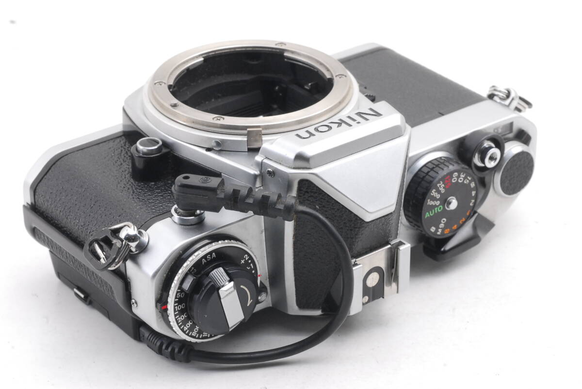 * прекрасный товар * Nikon FE Body Nikon корпус чистый *557