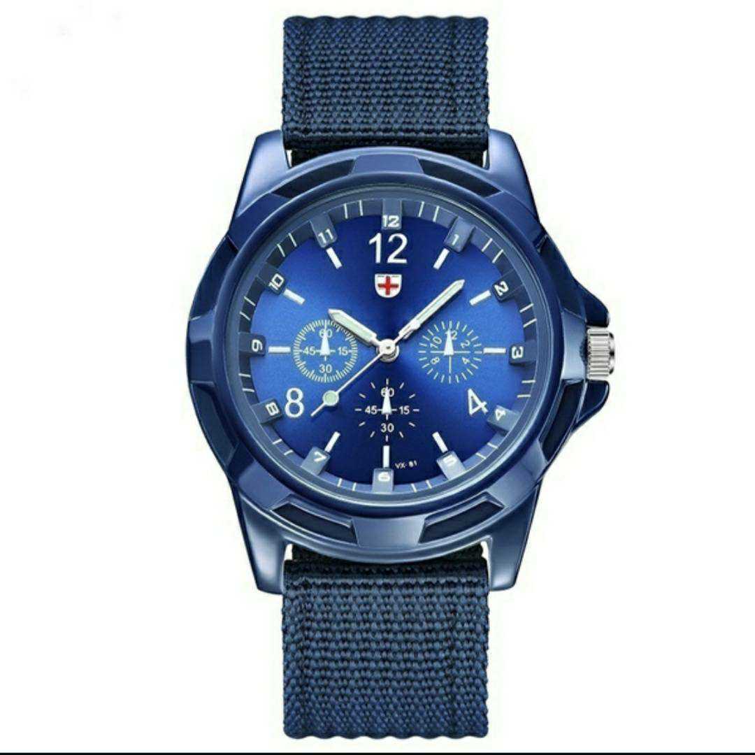 新品 　腕時計 　軍事モデル　 青　2