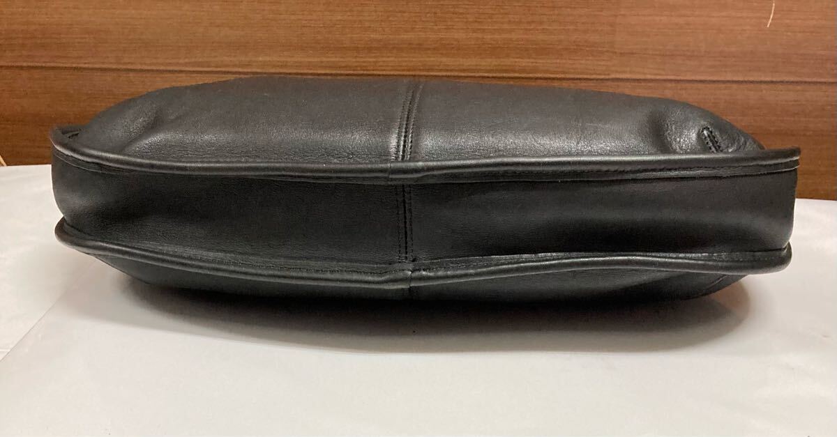 COACH 美品♪ エルゴ レザー USA製 希少 ワンショルダー COACH 美品♪ エルゴ レザー USA製 希少 ワンショルダー