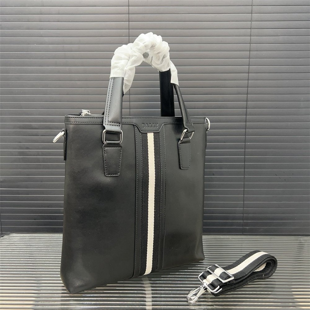 BALLY(バリー)★ショッパーバッグ Yahoo!オークション - Bally バリー ショルダーバッグ
