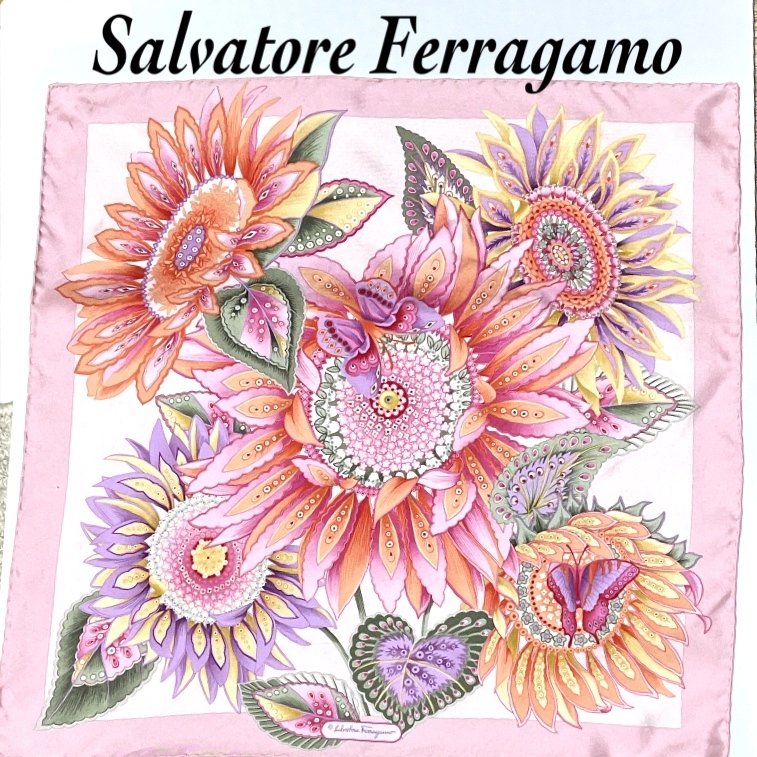 サルヴァトーレフェラガモ シルクスカーフ Salvatore Ferragamo サルヴァトーレフェラガモ シルクスカーフ Salvatore Ferragamo