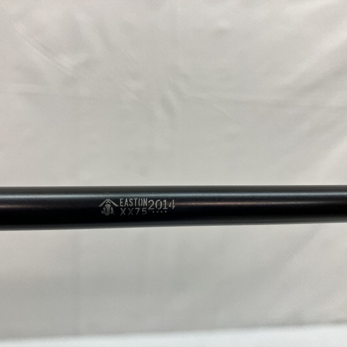 EASTON イーストン XX75 2014 弓矢 6本セット 巻藁矢 矢筒付き EASTON イーストン XX75 2014 弓矢 6本セット 巻藁矢 矢筒付き