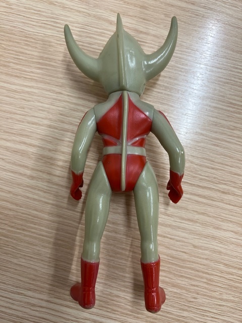 長「19120」ブルマァク ウルトラの父 約16cm ソフビ 円谷プロ 長「19120」ブルマァク ウルトラの父 約16cm ソフビ 円谷プロ
