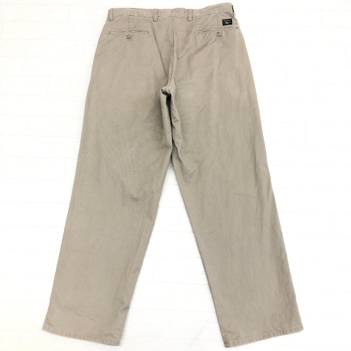 ●Eddie Bauer エディーバウアー Relaxed-fit チノパンツ 36 w94 カーキ系 アメカジ 古著 アウトドア 2XL 3L 特大 大きいサイズ メンズ