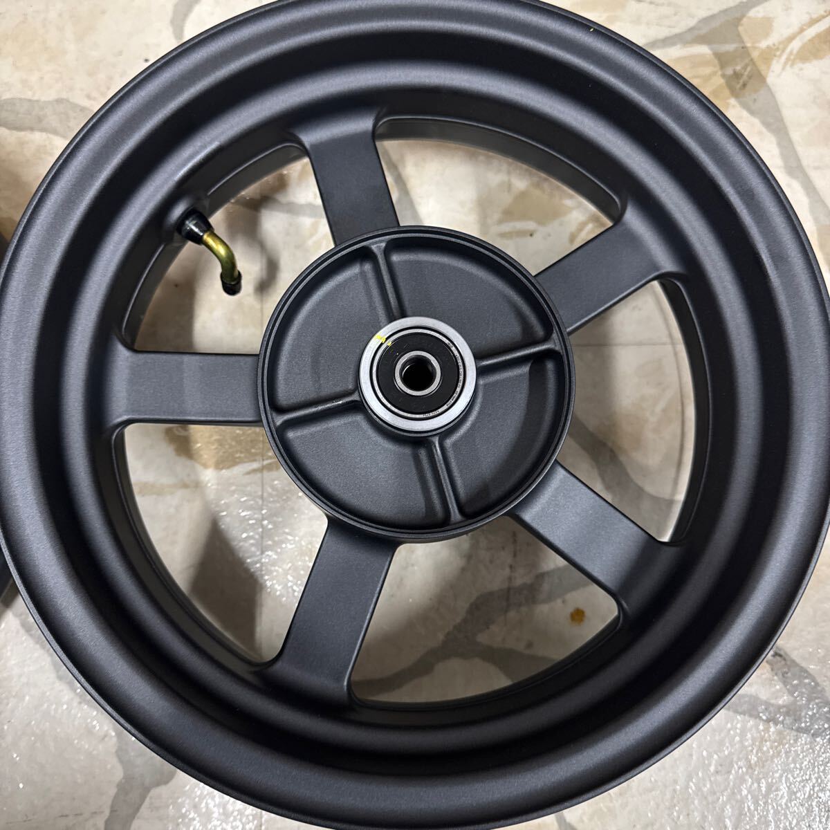 ホンダ グロム ホイール ABS無しモデル 新品 タイ 純正 前後 ホンダ グロム ホイール ABS無しモデル 新品 タイ 純正 前後