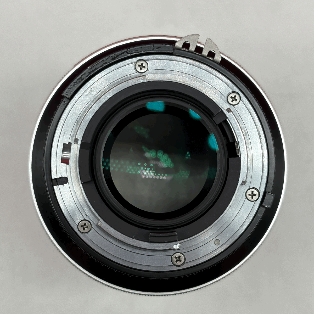 □20 Nikon NIKKOR 135mm F2 Ai-s カメラ レンズ 単焦点 □20 Nikon NIKKOR 135mm F2 Ai-s カメラ レンズ 単焦点