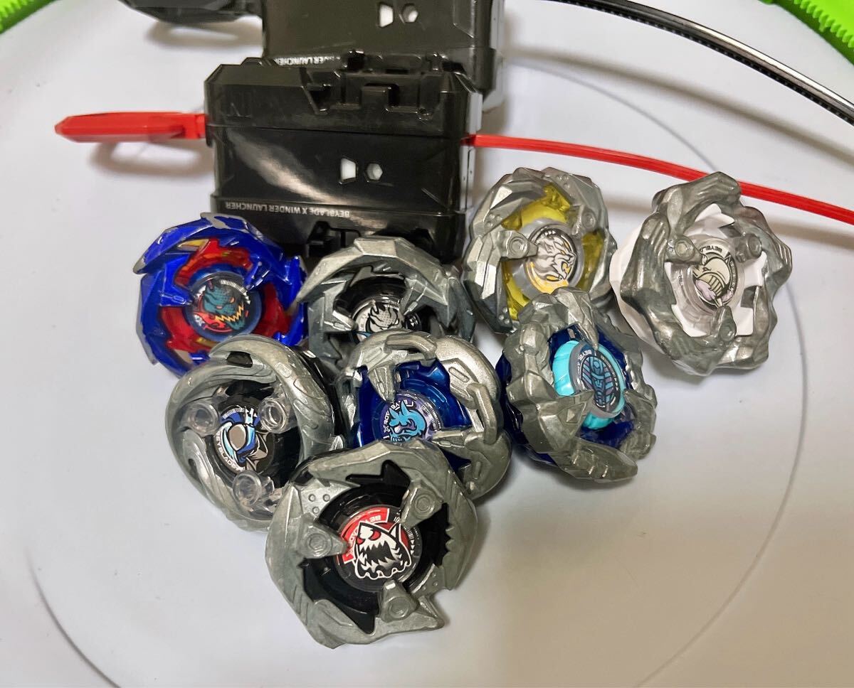 【値下げ】ベイブレード　スタジアム2個　まとめ売り ベイブレード まとめ売り スタジアム2個付き
