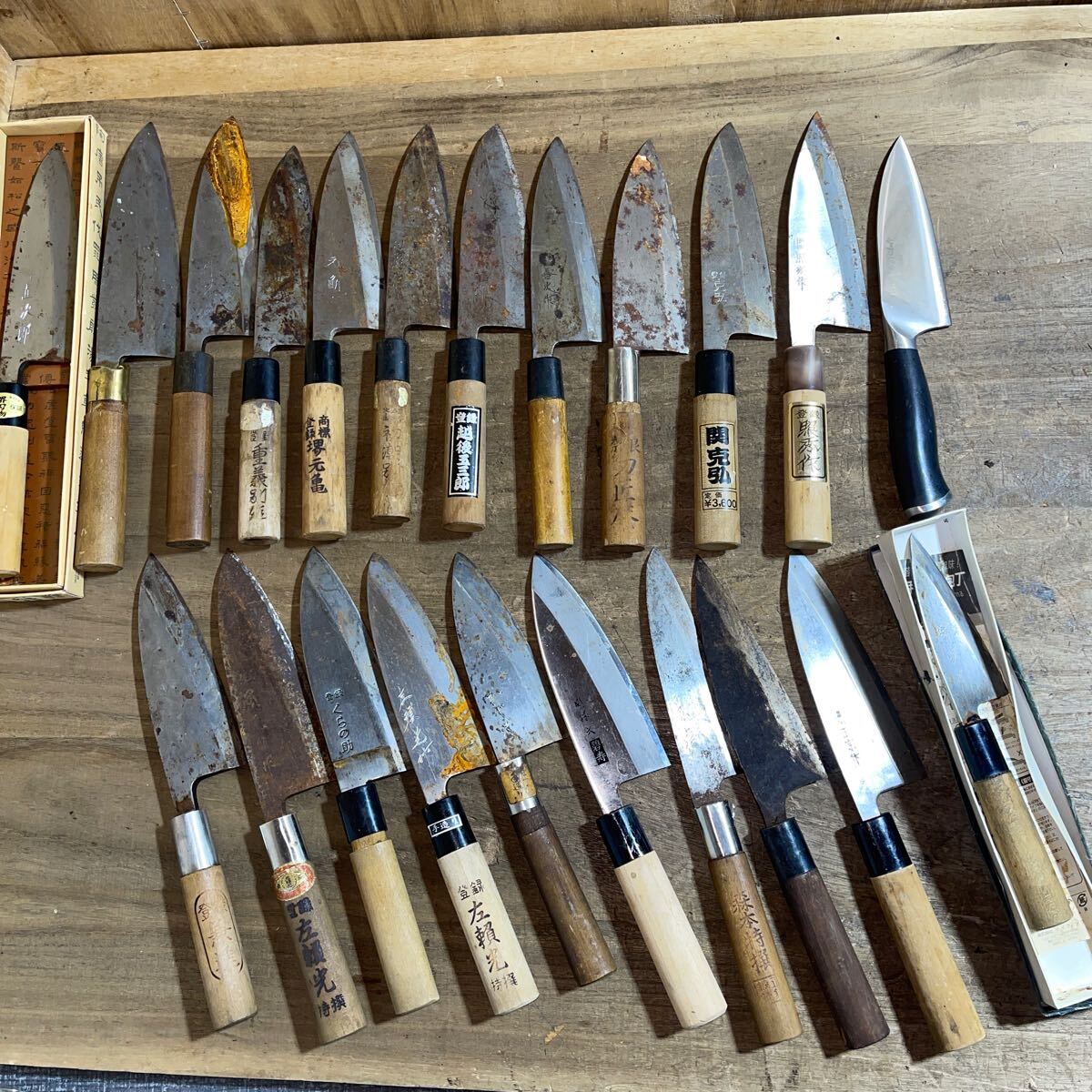 調理器具 堺など 出刃包丁 中古品 22個まとめ ジャンク(出刃包丁 調理器具 堺など 出刃包丁 中古品 22個まとめ ジャンク(出刃包丁