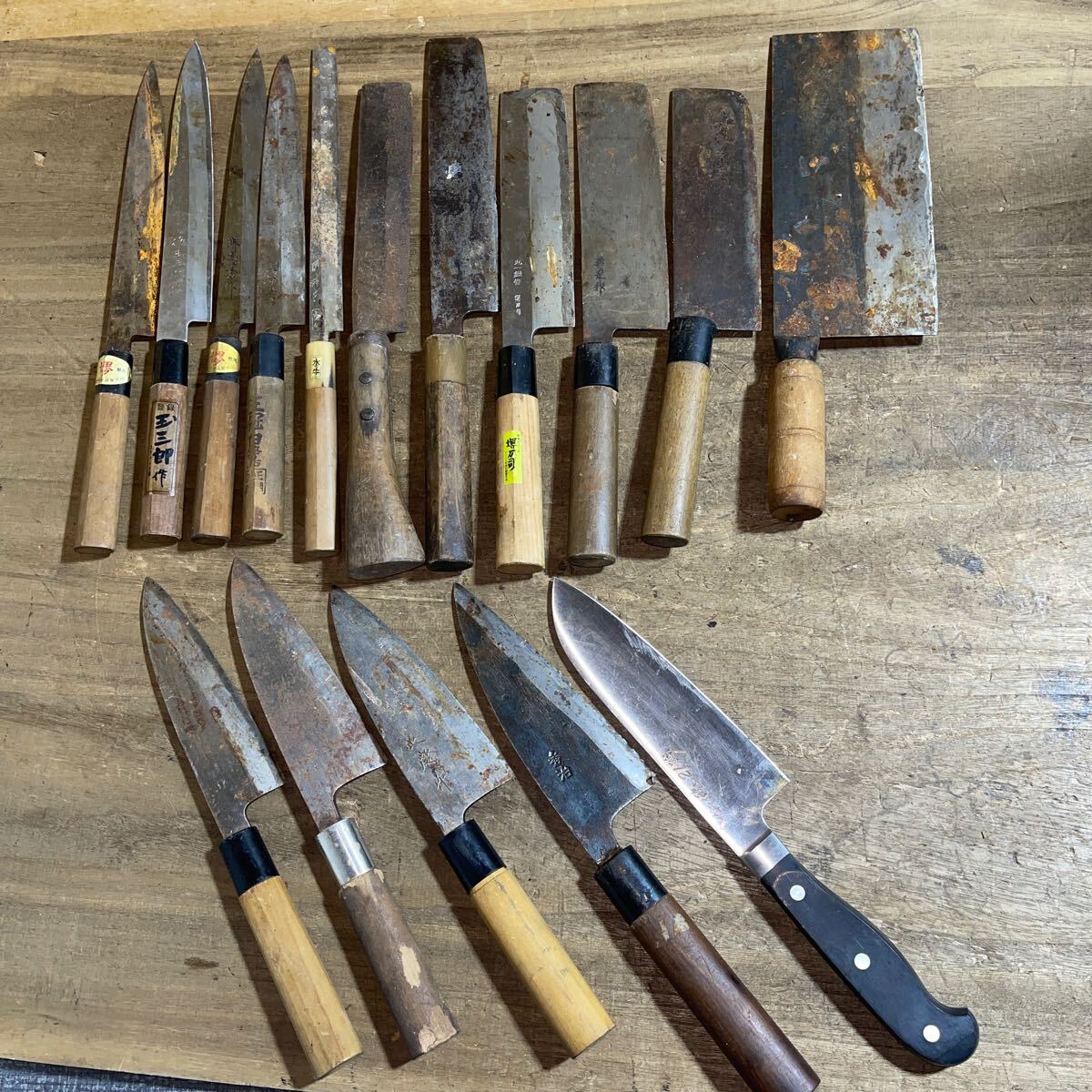 調理器具 刺身包丁 出刃包丁など 中古品 16個まとめ ジャンク 調理器具 刺身包丁 出刃包丁など 中古品 16個まとめ ジャンク