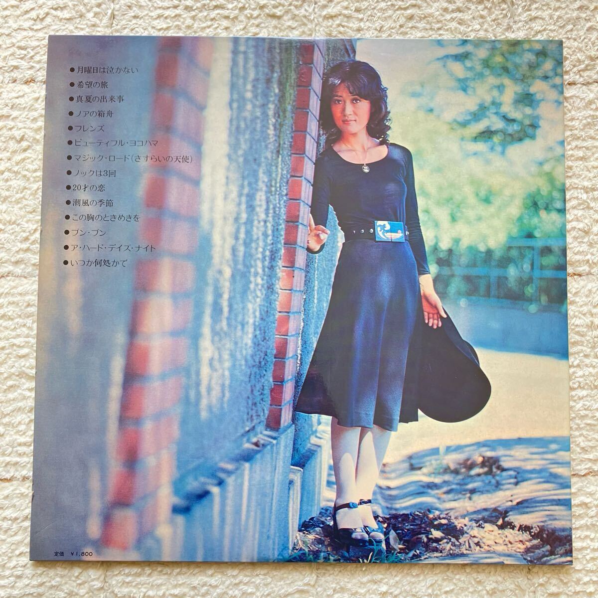 item_image_3