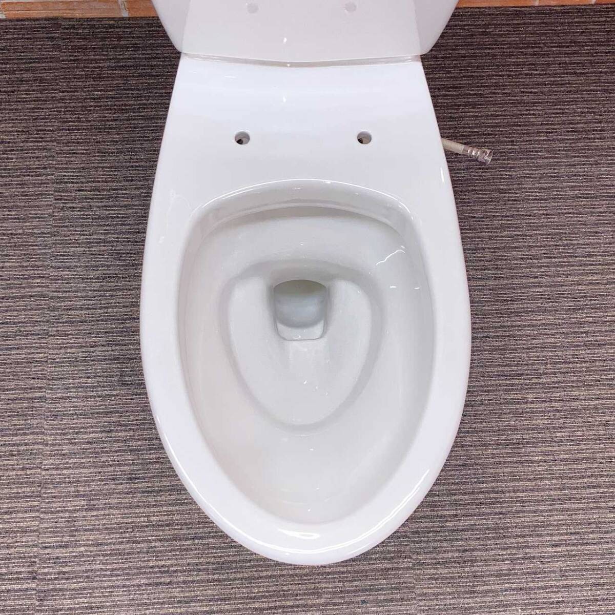 美品】TOTO トイレ 洋式便器 (床下排水) 「CS380B」 排水芯200mm 美品】TOTO トイレ 洋式便器 (床下排水) 「CS380B」 排水芯200mm