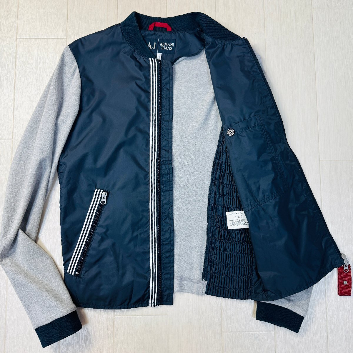 美品/48 M-L相当☆アルマーニ/ARMANI JEANS 異素材切替 ジップ 美品/48 M-L相当☆アルマーニ/ARMANI JEANS 異素材切替 ジップ