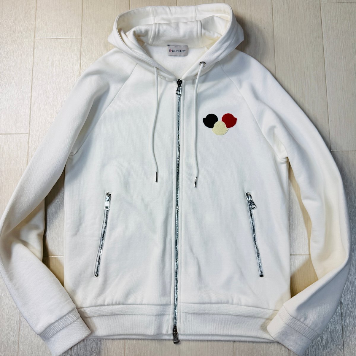 未使用並/Mサイズ☆モンクレール/MONCLER MAGLIA 3色ロゴ 未使用並/Mサイズ☆モンクレール/MONCLER MAGLIA 3色ロゴ