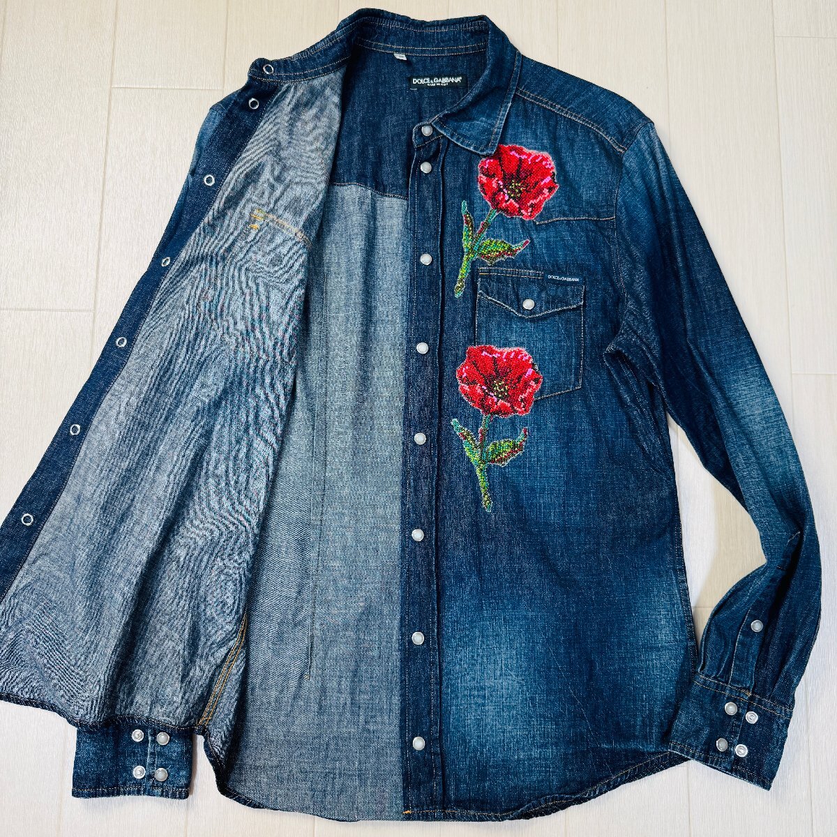 美品/40 M-L相当☆ドルチェ&ガッバーナ/DOLCE&GABBANA 薔薇刺繍 美品/40 M-L相当☆ドルチェ&ガッバーナ/DOLCE&GABBANA 薔薇刺繍