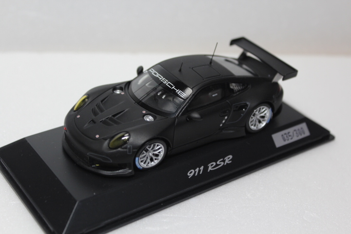 ミニチャンプス ミカ・サロ トヨタ2002 直筆サイン入り 1/43 PMA ミニチャンプス ミカ・サロ トヨタ2002 直筆サイン入り 1/43 PMA