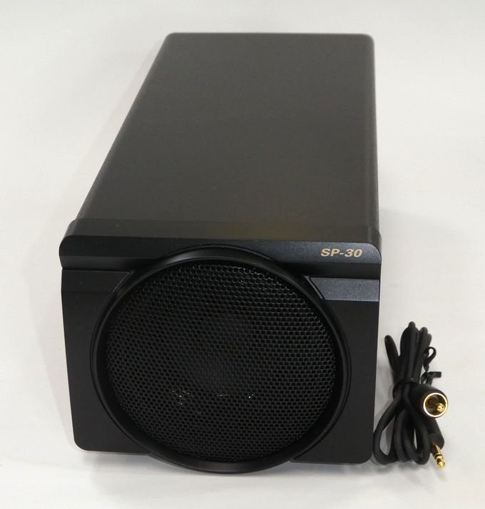 YAESU SP-30 FTDX10にベストマッチ 外部スピーカー 極上中古 YAESU SP-30 FTDX10にベストマッチ 外部スピーカー 極上中古