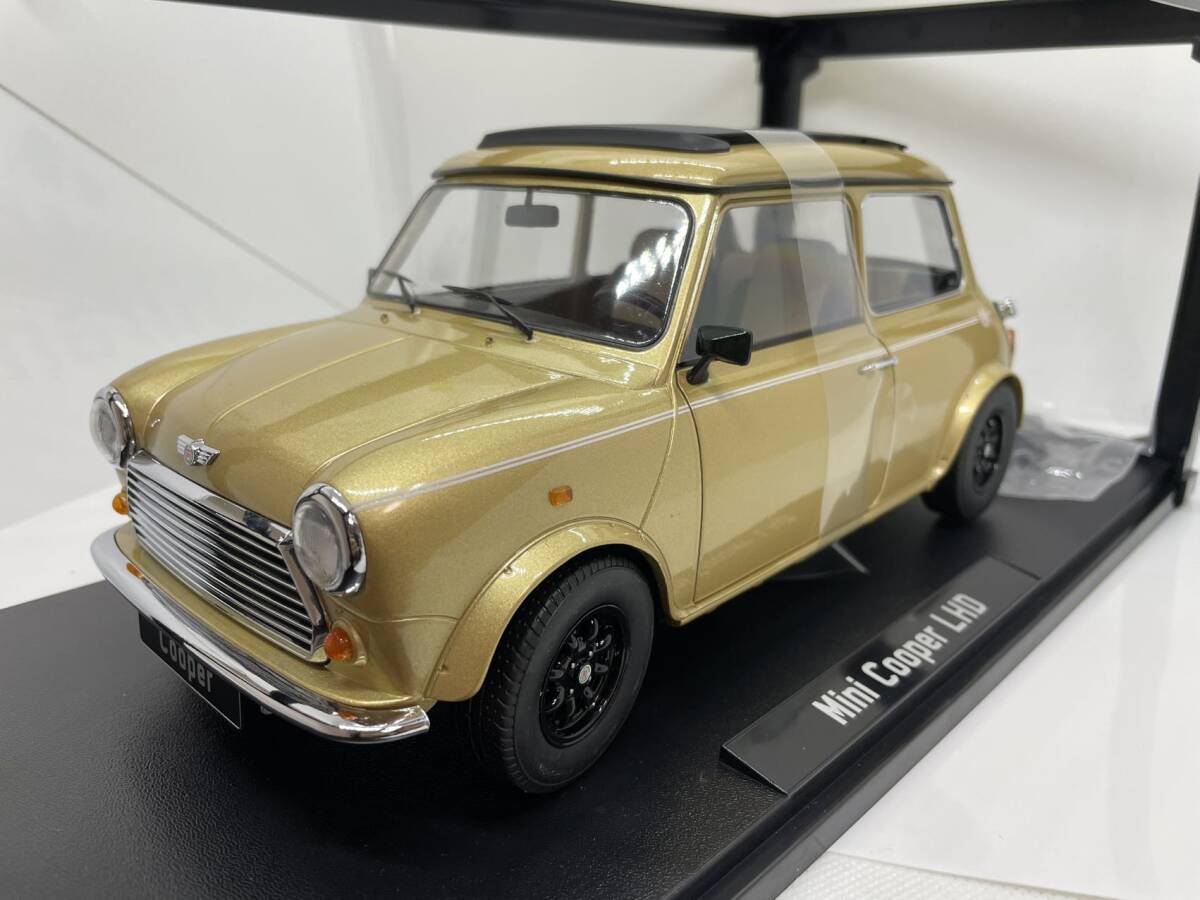 305-036 KK 1/12 ミニ クーパー LHD ゴールド×ブラック KK-Scale 1:12 サンルーフ付きミニ クーパー RHD ゴールド