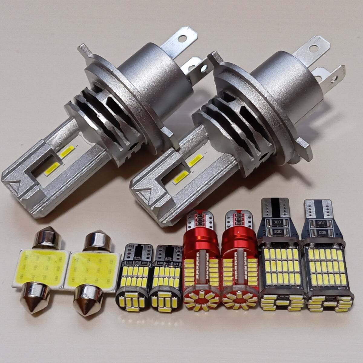 MG33S モコ 超爆光! H4 LED ヘッドライト ルームランプ バックランプ ナンバー灯 ポジション 10個セット 日産 /h4/45/57/26/t31/26