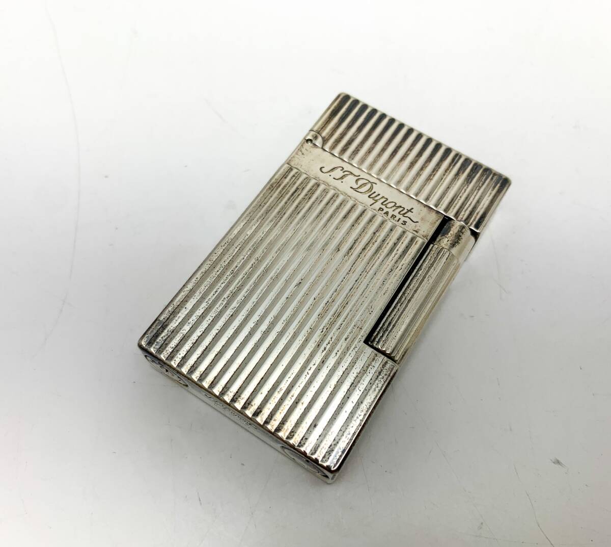 S.T Dupont デュポン ライン2 ヴァーティカルライン シルバーカラー ライター 喫煙具 小物 趣味 コレクション※現(xiàn)狀品