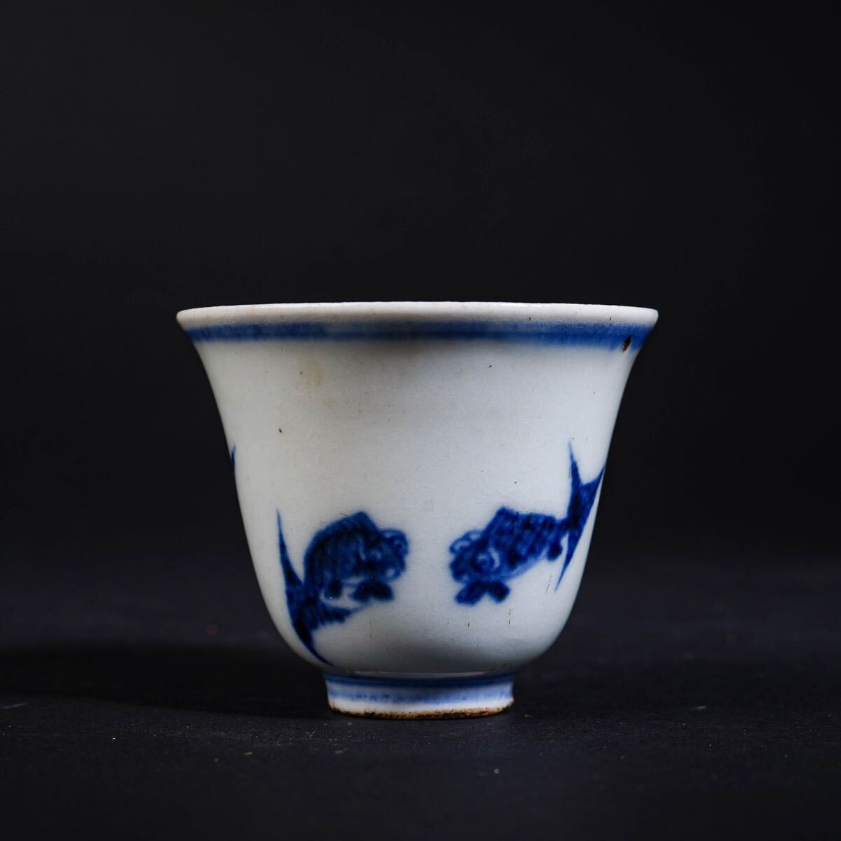 後】CA018 大明成化年製染付魚文杯 古美術 骨董品 古玩 時代物