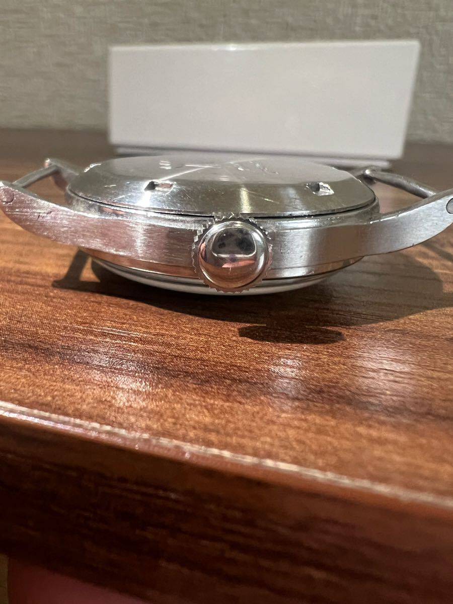 OMEGA オメガ Ω ミリタリー アンティーク 手巻き 稼働品 OMEGA オメガ Ω ミリタリー アンティーク 手巻き 稼働品