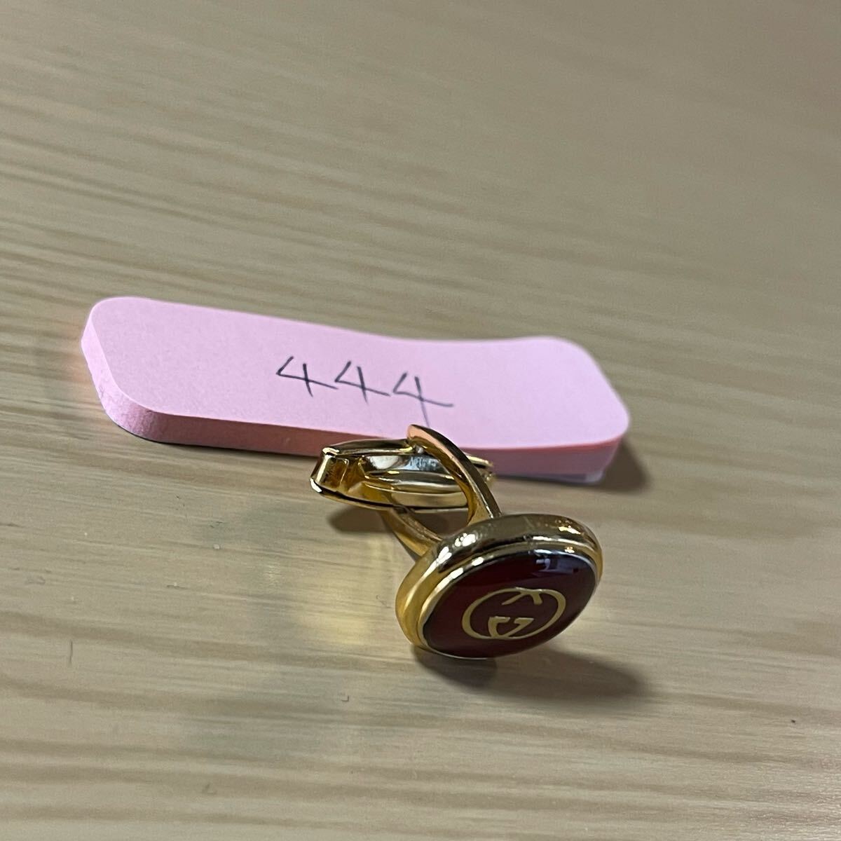 グッチ(GUCCI)GGロゴカフス、カフリンクス、カフスボタン片方 グッチ(GUCCI)GGロゴカフス、カフリンクス、カフスボタン片方