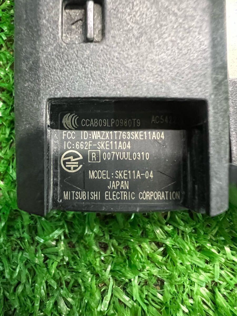 マツダ　純正　スマートキーレス　リモコン　鍵　 4ボタン　SKE11A-04 動(dòng)作確認(rèn)済　クリック感有　プレマシー　ビアンテ等　AM113