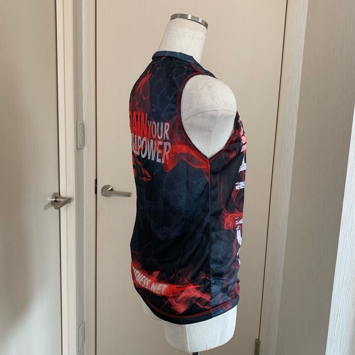 6【新品】薄墨に紅の帯《ラディカルフィットネス》希少★ファイドウウェア　男女兼用XS radical fitness FIGHT DO レアデザイン ノースリ