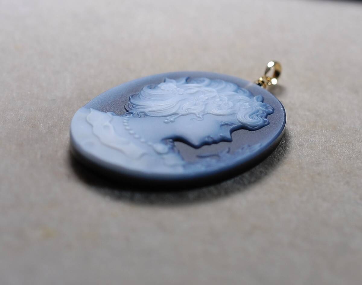 100～K18繊細な描写彫り美しい!メノウカメオ44.83ct40.2×34.1
