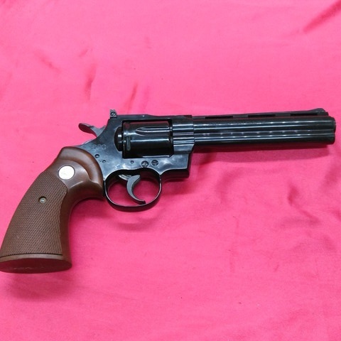 希少 MGC POLICE PYTHON 357 MAGNUM モデルガン トイガン