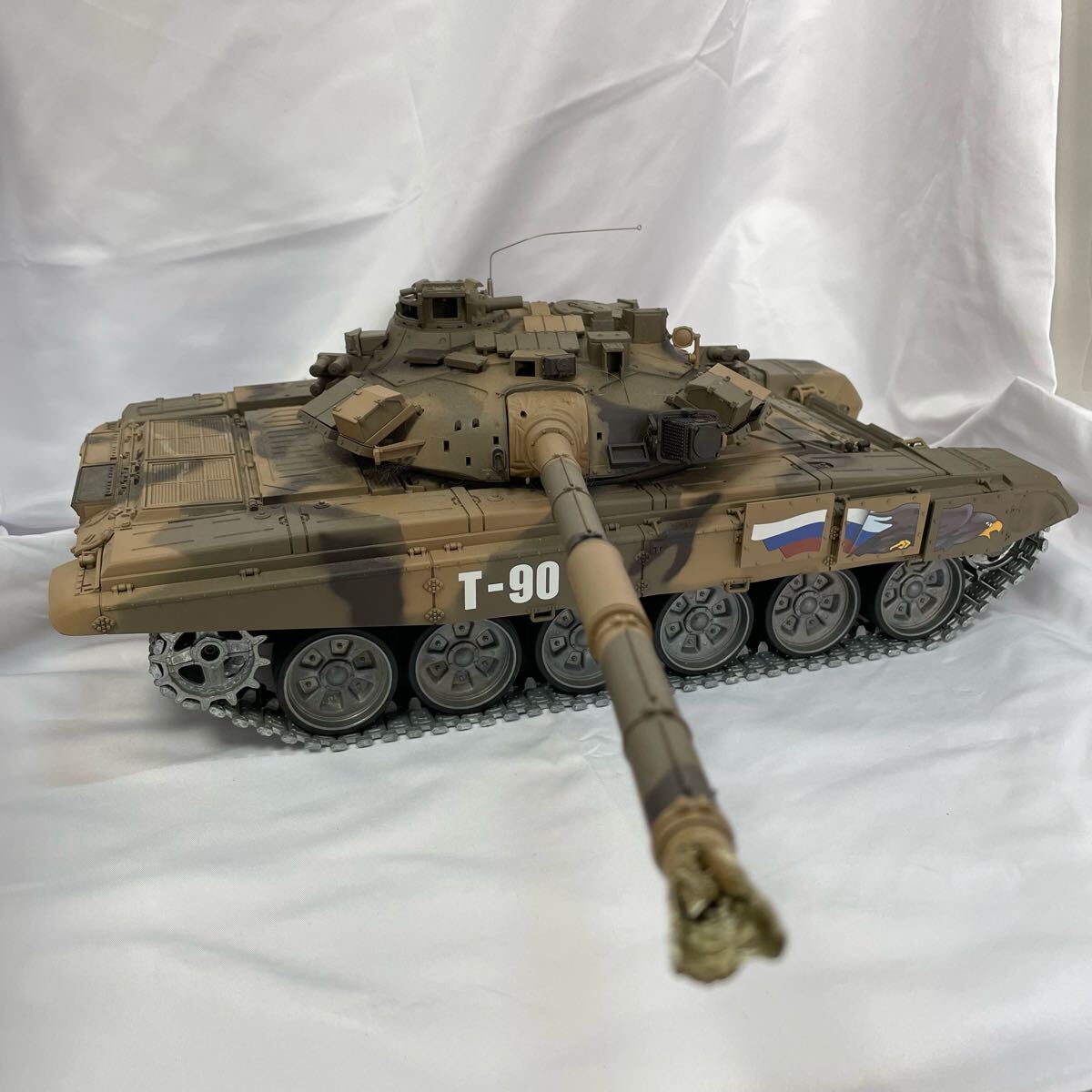 HENG LONG ヘンロン 1/16 T-90 ロシア戦車 ラジコン バトル HENG LONG ヘンロン 1/16 T-90 ロシア戦車 ラジコン バトル