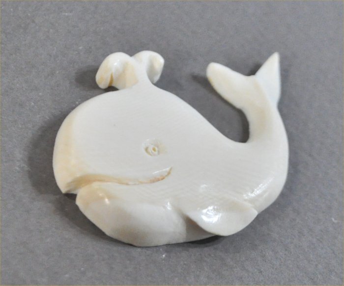 かわいいデザインの潮吹きクジラ