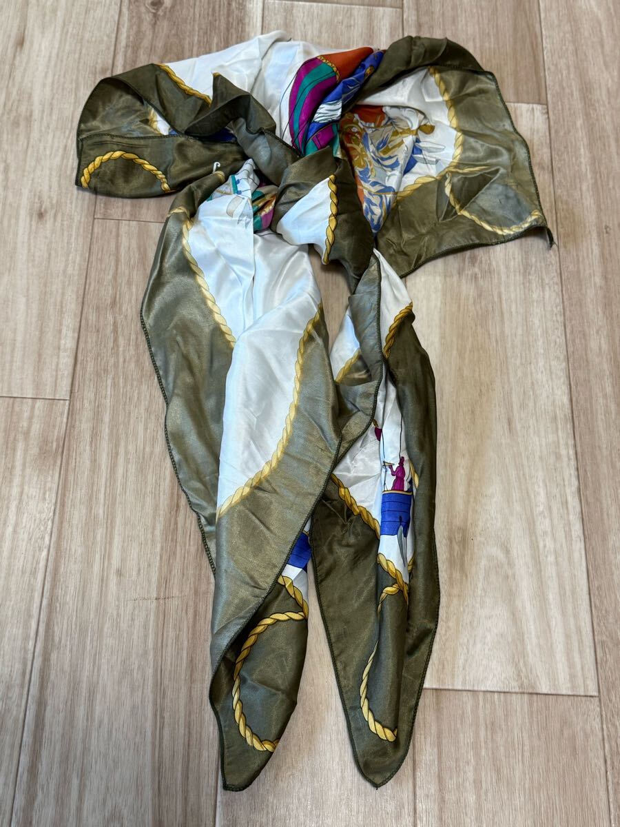 HERMES エルメス スカーフ 気球柄 85cm×85cmぐらい(スカーフ HERMES エルメス スカーフ 気球柄 85cm×85cmぐらい(スカーフ