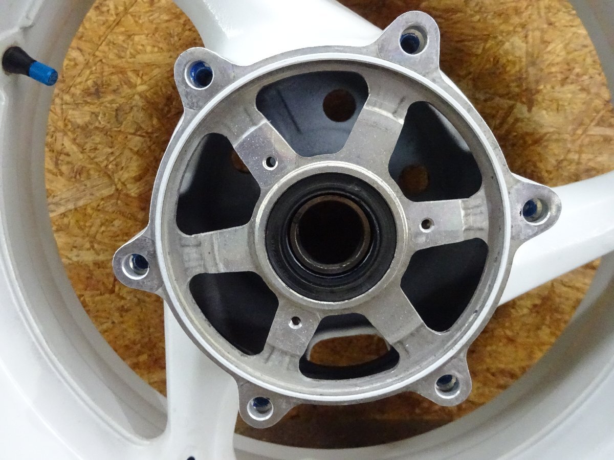 [Z] Suzuki GSX1300R Hayabusa оригинальный заднее колесо GX72A 17×6.00 ступица демпфер комплект * 2503