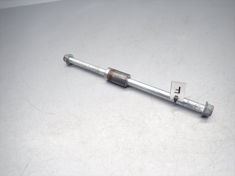 I1R7-0305 ヤマハ BW'S 50 SPORTS フロントアクスルシャフト 純正品 【3AA-093*** 1989年式】