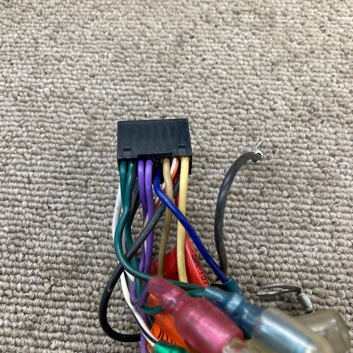 電源ハーネスは付屬しません