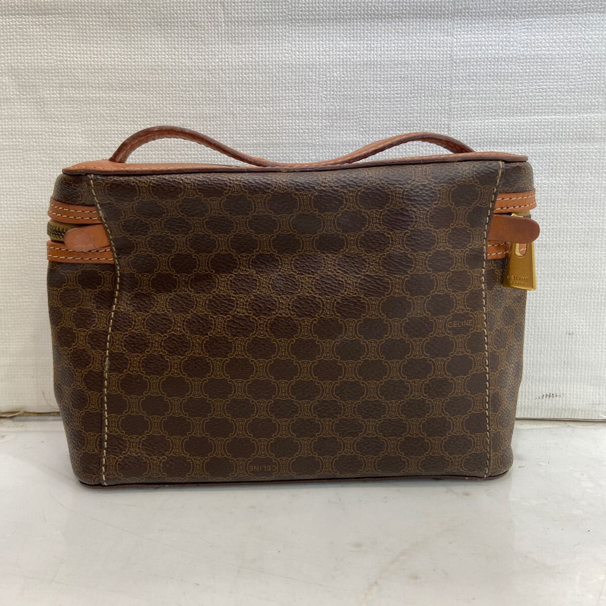 【CELINE セリーヌ】M95 RXDJ68 ハンドバッグ ポーチ バニティポーチ マカダム ブラウン 2503oki h