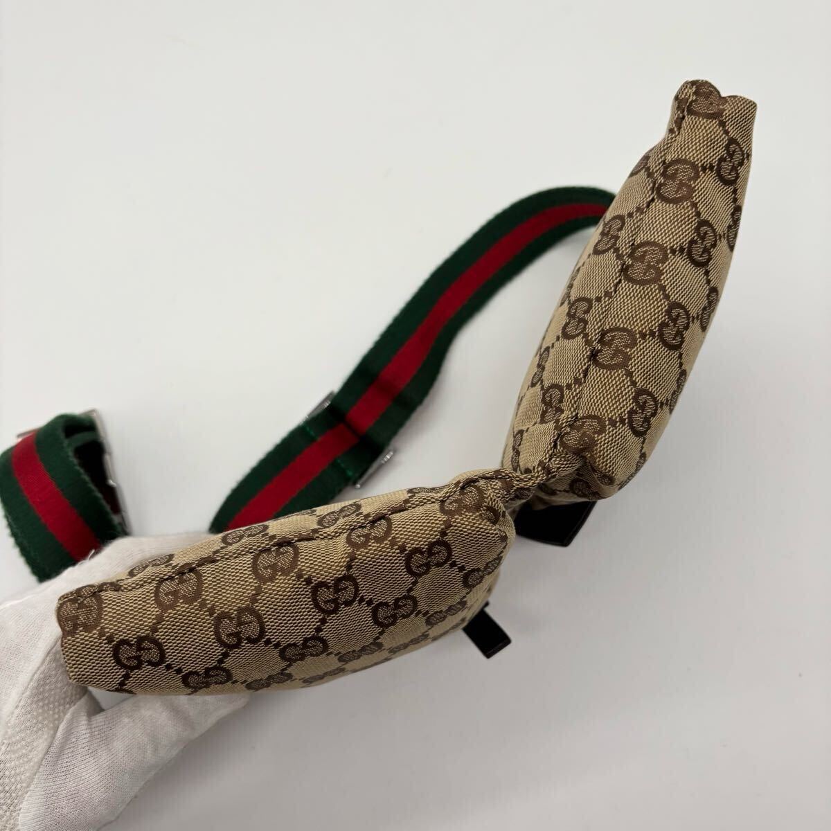 美品 GUCCI グッチ ボディバッグ ウエストポーチ シェリーライン 美品 GUCCI グッチ ボディバッグ ウエストポーチ シェリーライン