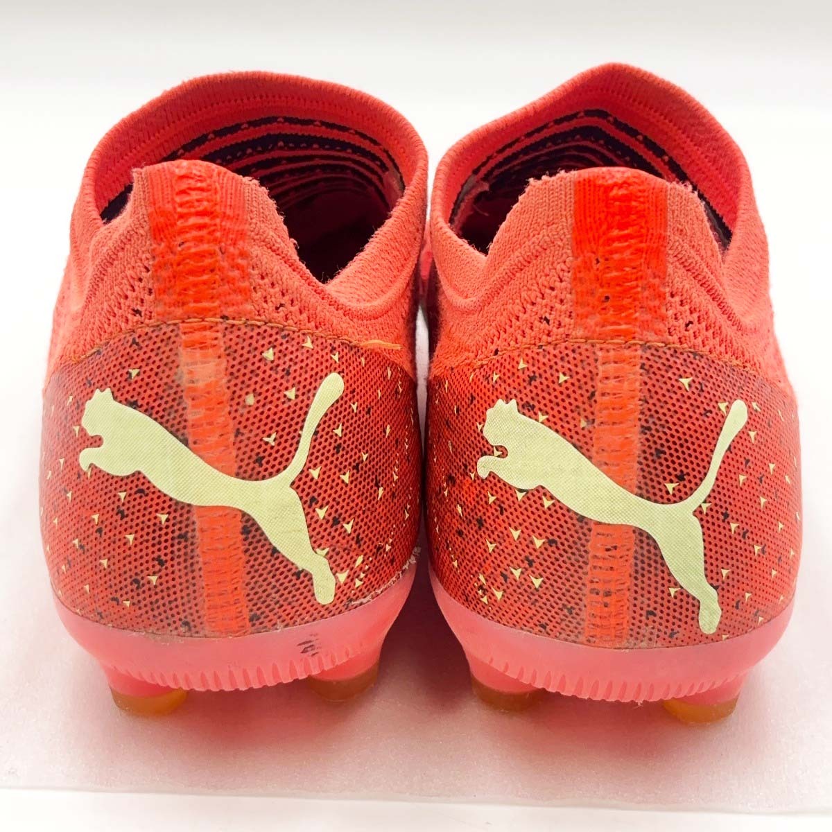 中古】プーマ サッカースパイク FUTURE Z 2.4 HG/AG 中古】プーマ サッカースパイク FUTURE Z 2.4 HG/AG