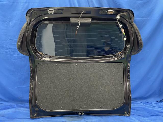 新品 シエンタ DAA-NHP170G 純正 バック ドア ウエザ ストリツプ 67881-52220 シエンタ DAA-NHP170G リア ゲート パネル バックドア ガラス M2L3