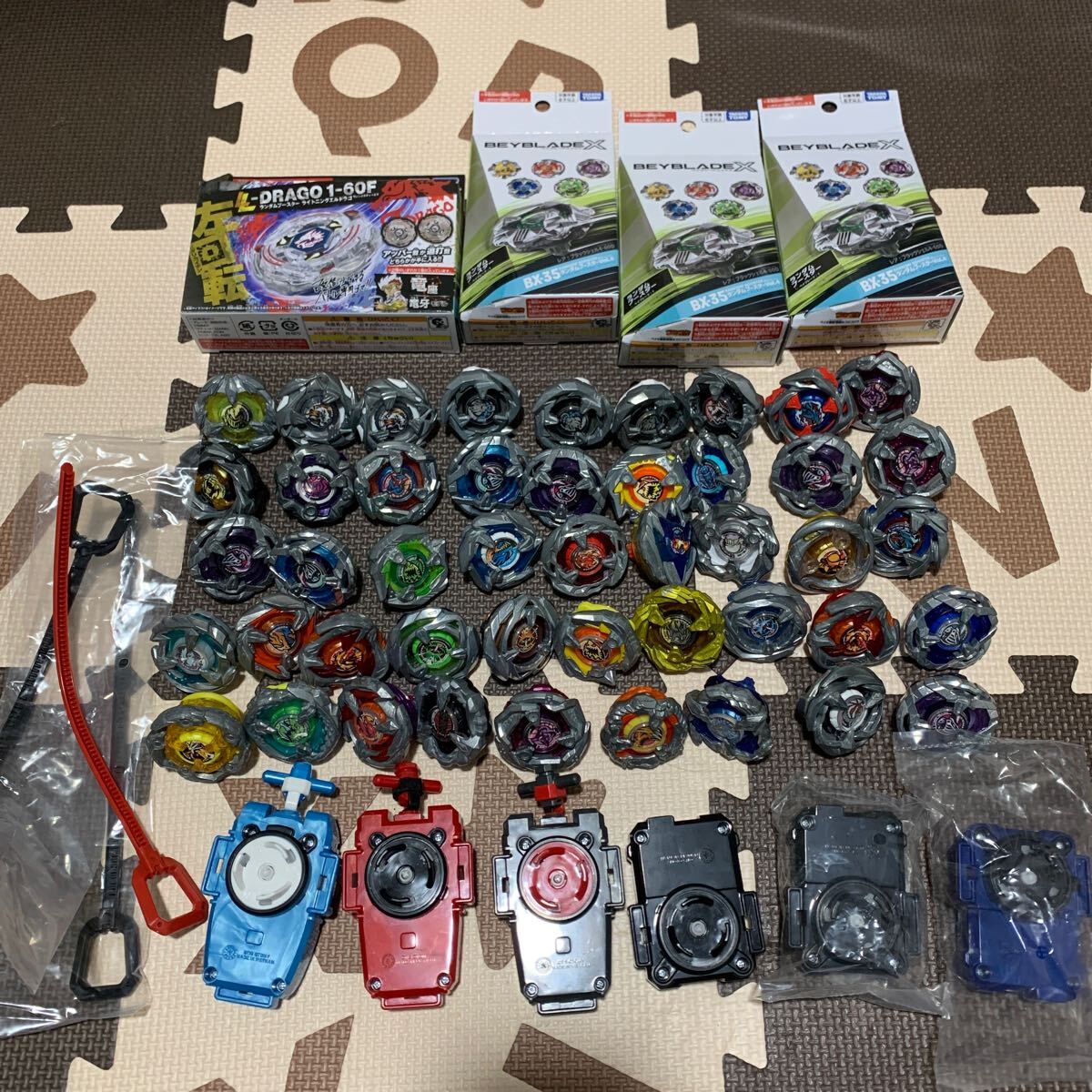 2024年のクリスマス 1円スタート☆ベイブレードX BEYBLADEまとめ売り タカラトミー クリアファイル