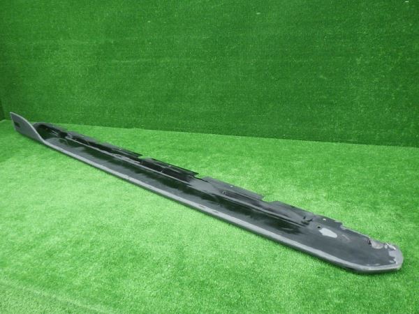 314811 TOMS Toyota 86 ZN6 правый боковой диффузор TOM`S 