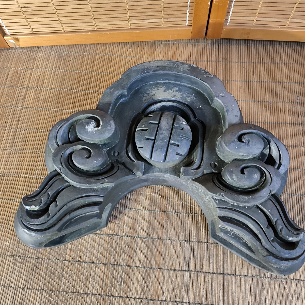 ◎【鬼瓦 ②】中古品 年代物 古瓦 瓦 コレクション DIY ◎【鬼瓦 ②】中古品 年代物 古瓦 瓦 コレクション DIY