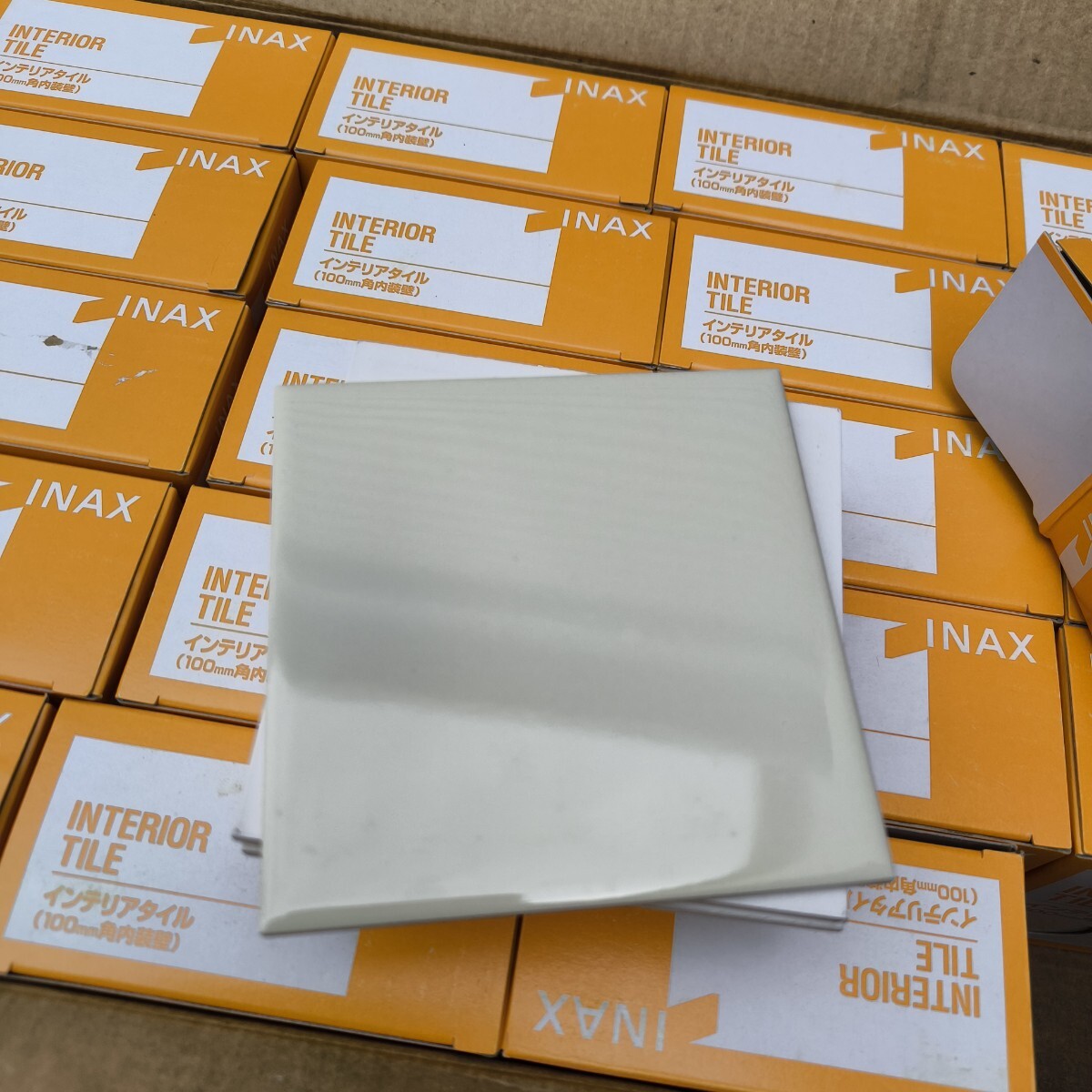 ◎【INAX インテリアタイル まとめ売り】未使用 保管品 187枚 約16kg INAX 100mm角內(nèi)裝壁 SP-100 タイル DIY 內(nèi)裝 パーツ 226-99