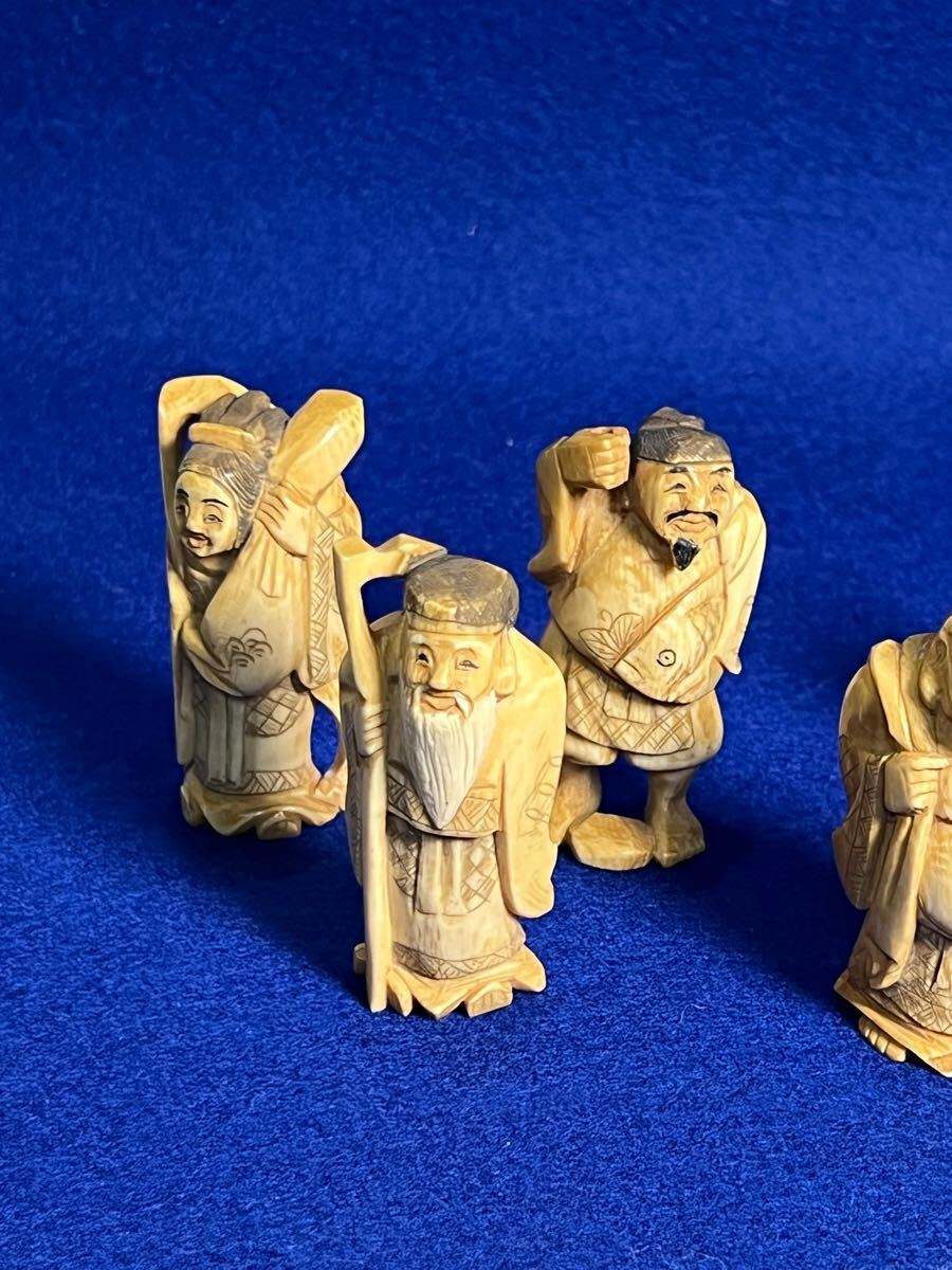 象牙風 七福神 置物 7点揃 総重量約260g 在銘 根付 彫刻 時代 象牙風 七福神 置物 7点揃 総重量約260g 在銘 根付 彫刻 時代