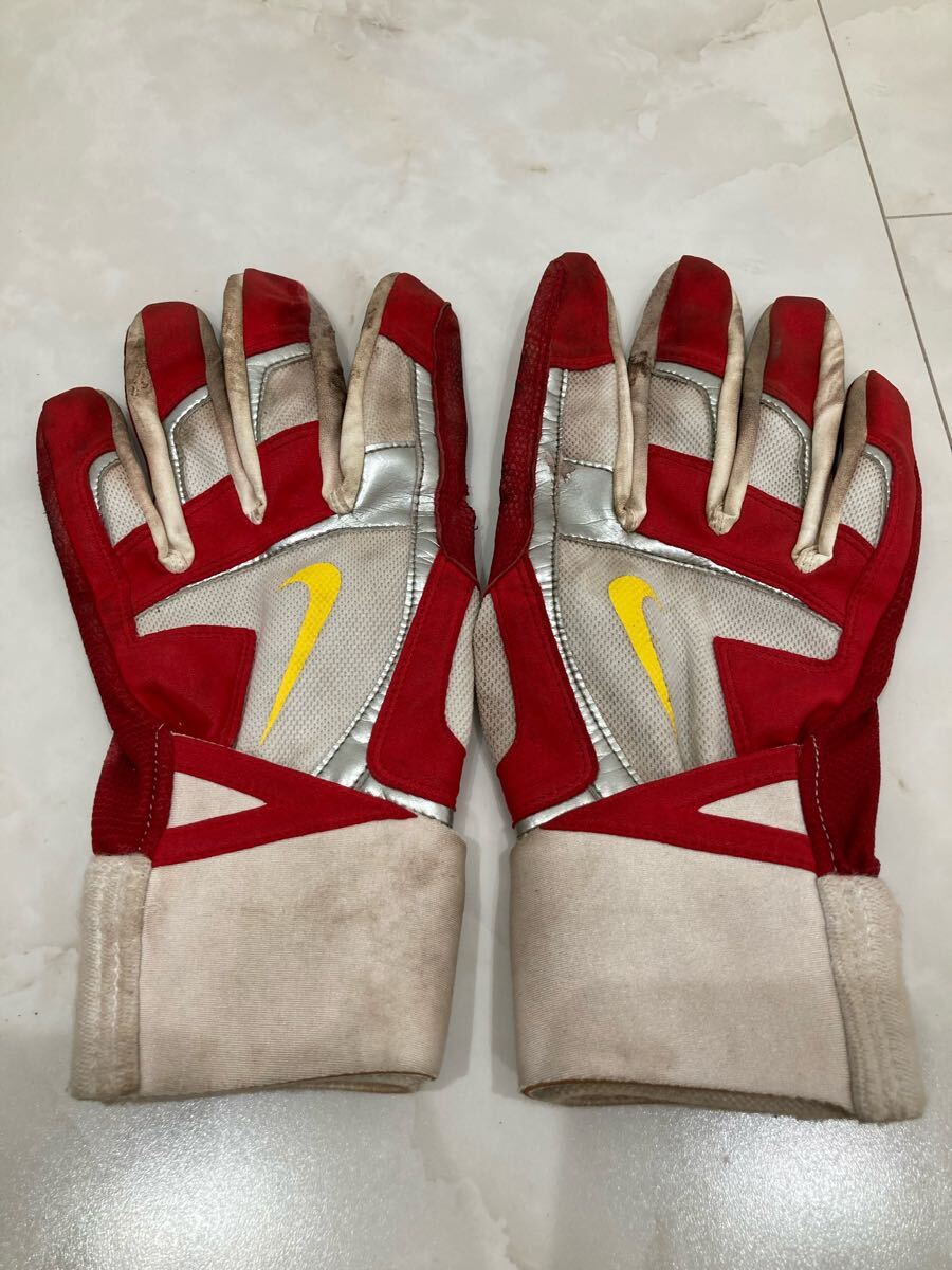 プロ野球選手実使用 バッティンググローブ 選手支給品 手袋 プロ野球選手実使用 バッティンググローブ 選手支給品 手袋