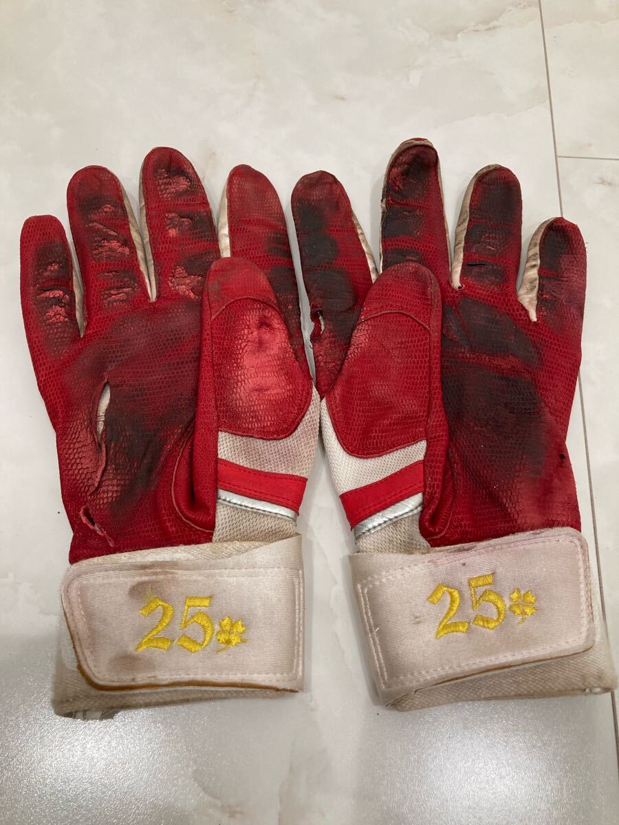 プロ野球選手実使用 バッティンググローブ 選手支給品 手袋 プロ野球選手実使用 バッティンググローブ 選手支給品 手袋