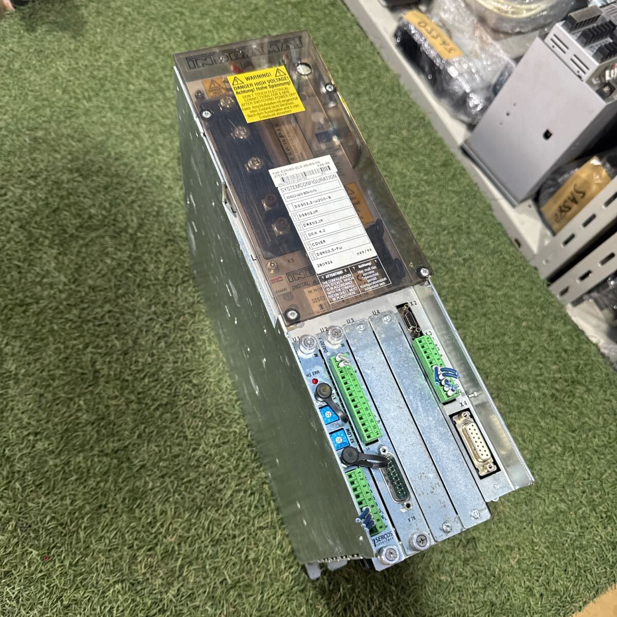 5C328 INDRAMAT DDS02.2-W200-BE12-01-FW servo Drive работа с гарантией 