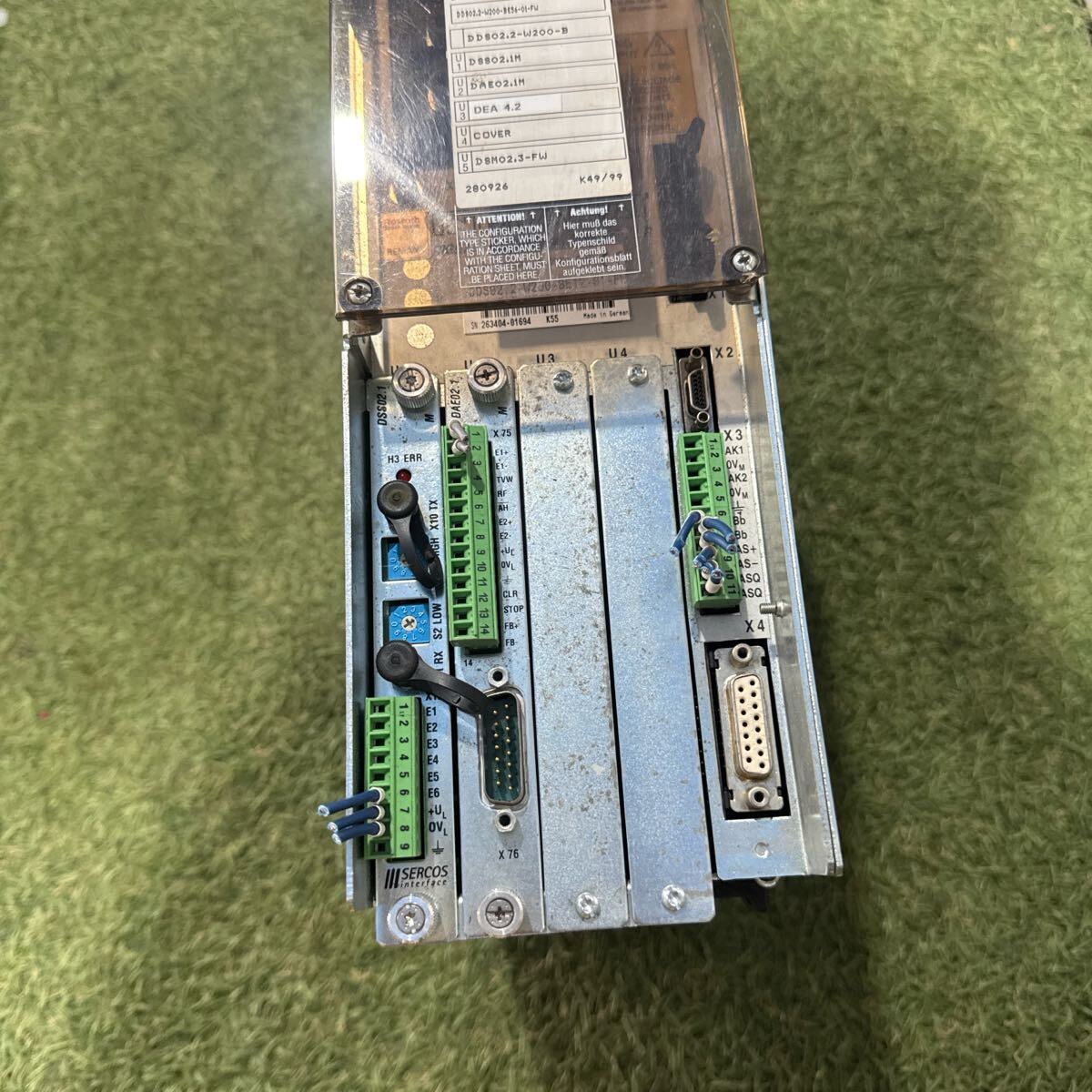 5C328 INDRAMAT DDS02.2-W200-BE12-01-FW servo Drive работа с гарантией 